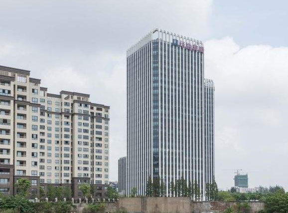 上海華滋奔騰大廈雙子辦公樓誠(chéng)邀入駐，共創(chuàng)商務(wù)新高度！