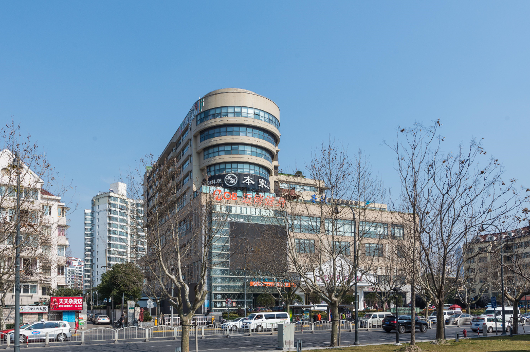 上海天杉德必易園：創(chuàng)意辦公新地標(biāo)，時(shí)尚與舒適并存
